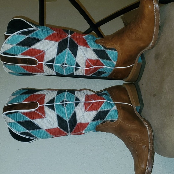 Womens Ariat Boots - Picture 7 of 12